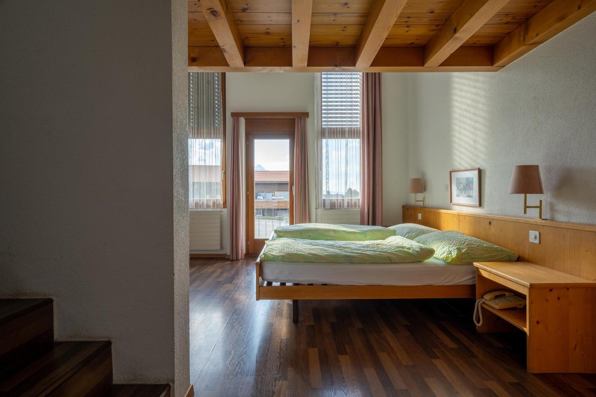 Hotel Aeschipark Aeschi Bei Spiez Екстериор снимка