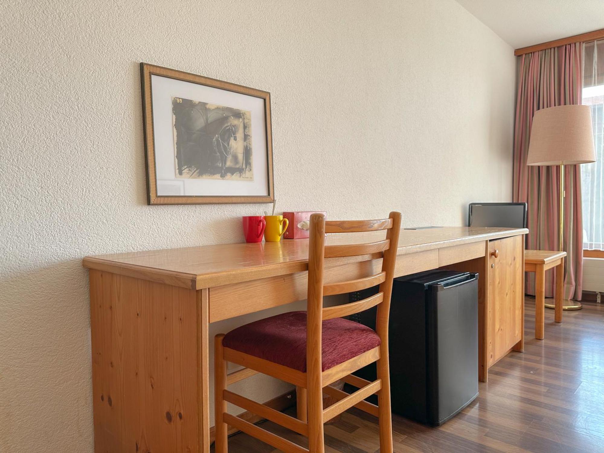 Hotel Aeschipark Aeschi Bei Spiez Екстериор снимка