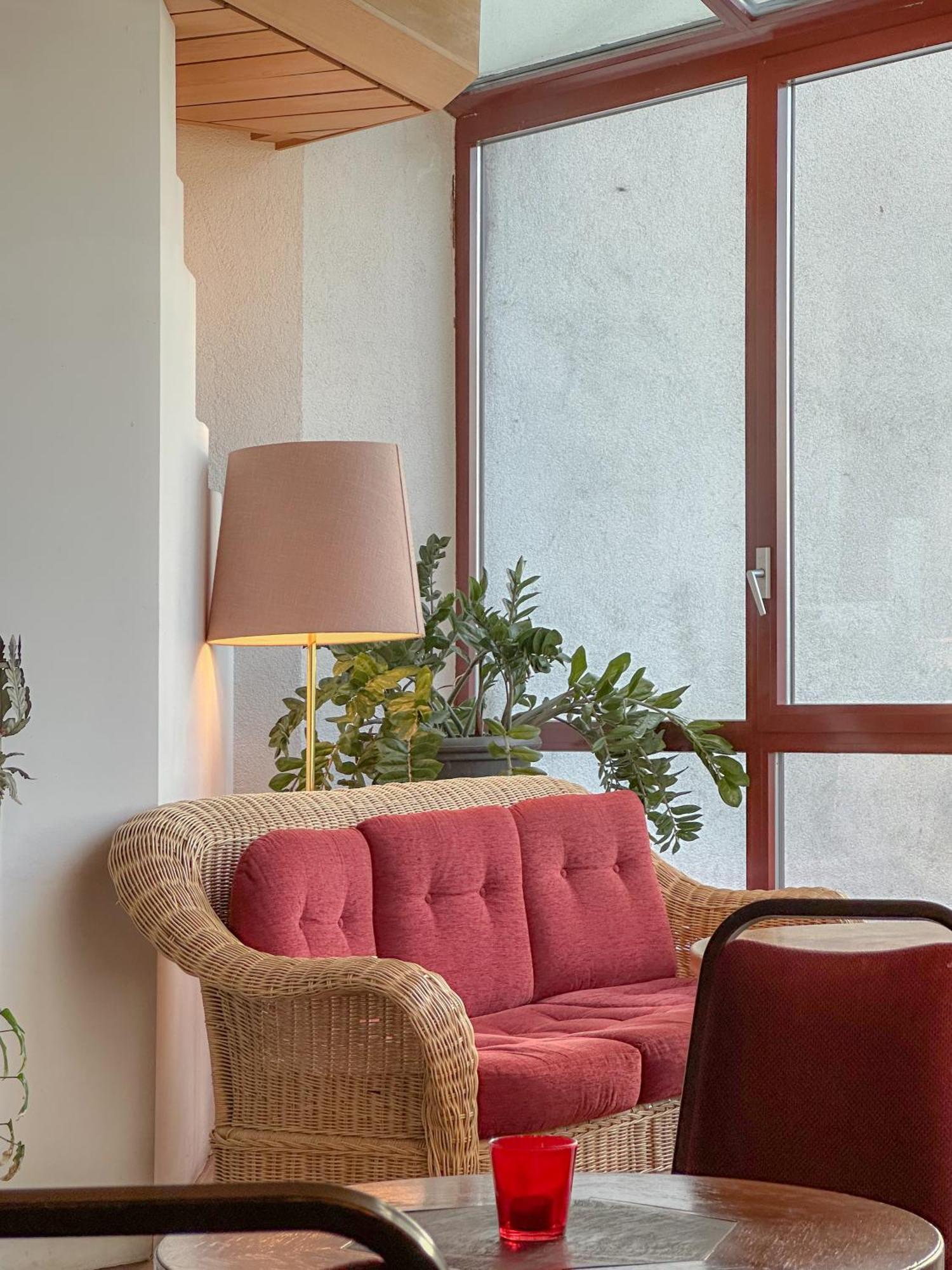 Hotel Aeschipark Aeschi Bei Spiez Екстериор снимка