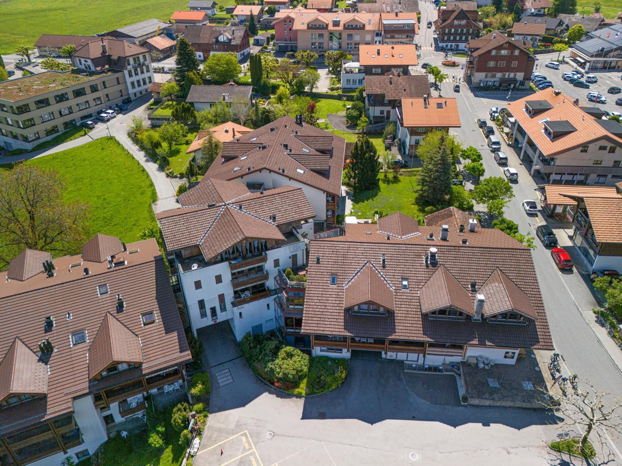Hotel Aeschipark Aeschi Bei Spiez Екстериор снимка